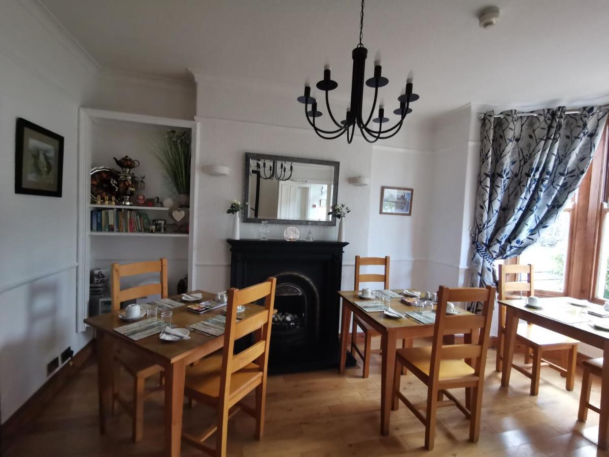 Dolweunydd Bed And Breakfast 베투스 이 코이드 외부 사진